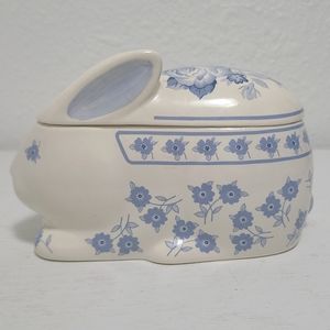 Vintage crowning touch ceramic blue floral bunny dish
